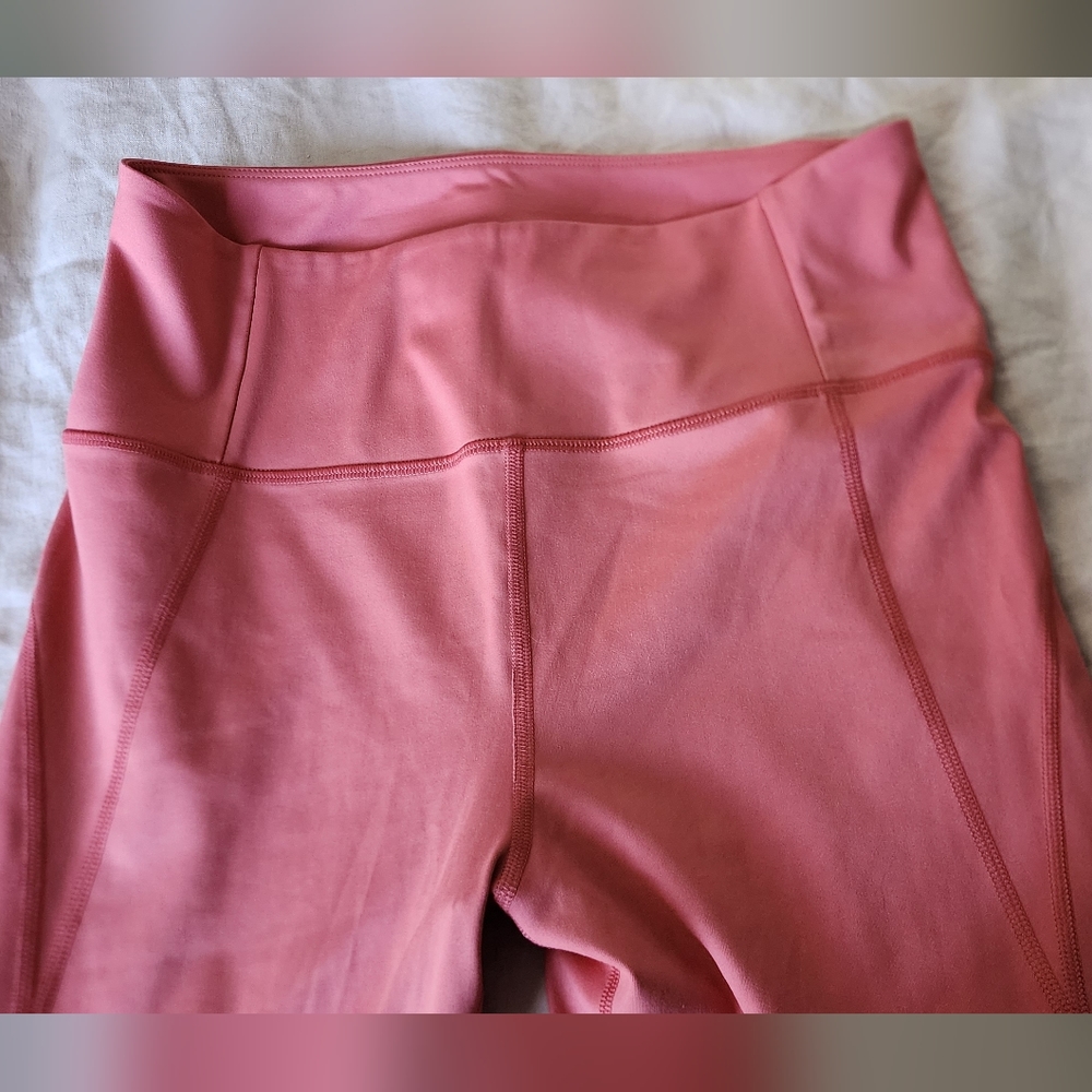 EUC Clay Girlfriend collective size L capri high rise leggings in pink/orange